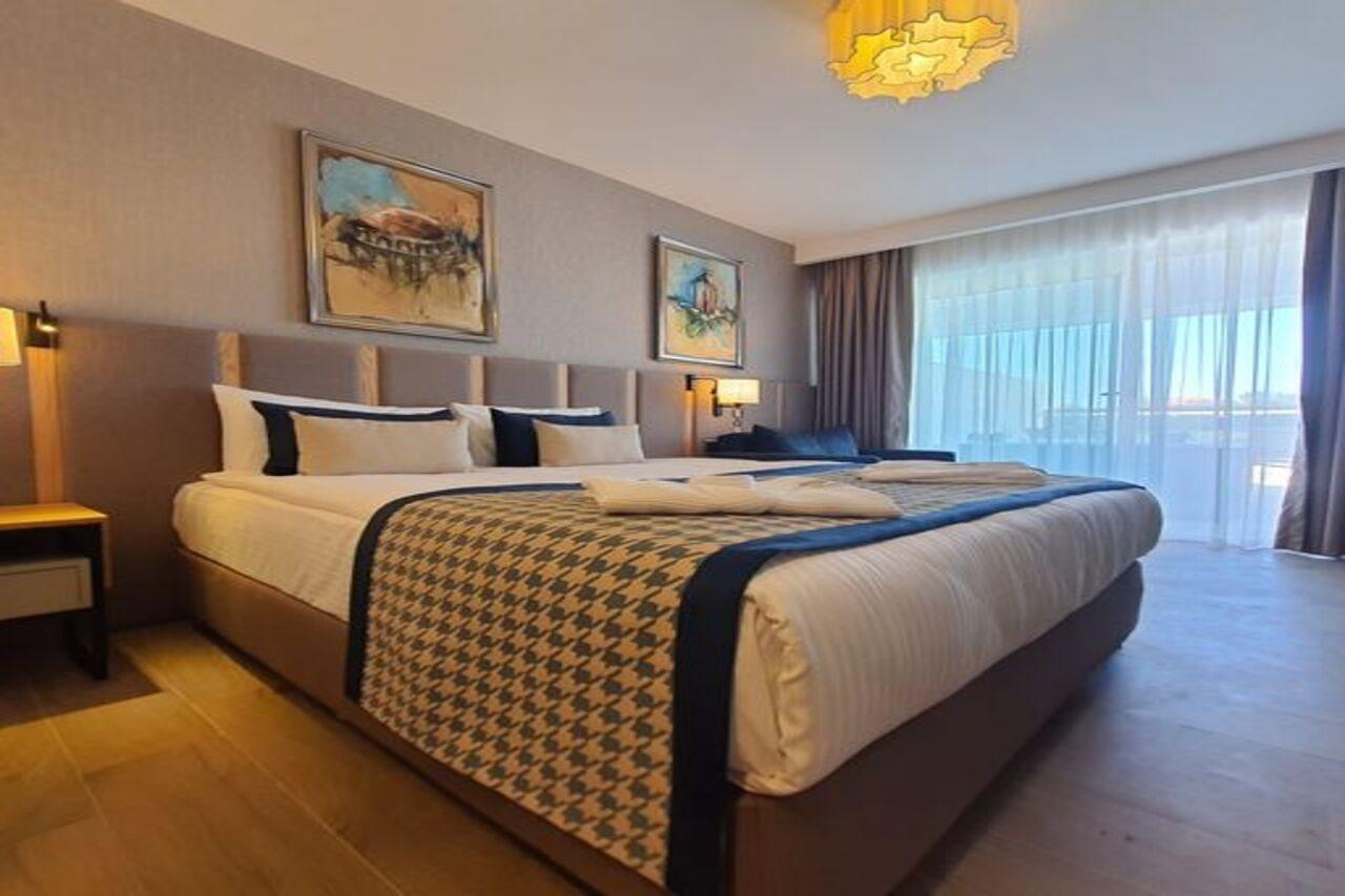 Sunthalia Hotels And Resorts Antalya Exterior photo